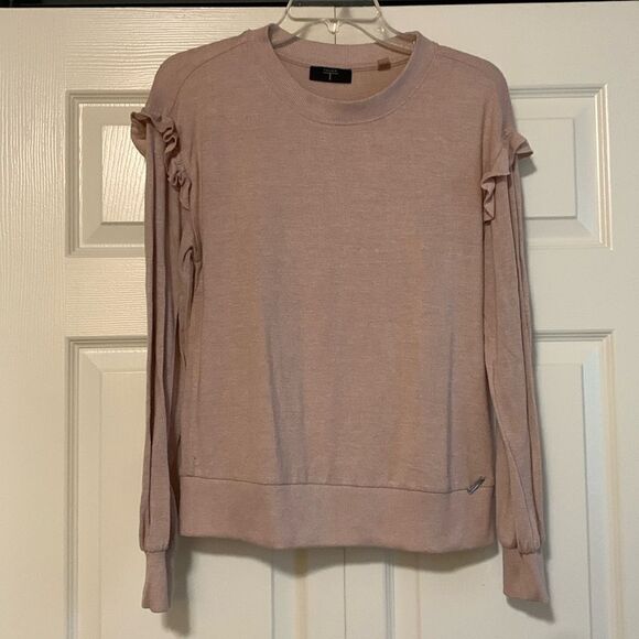 TAHARI, sweater, longhorn sleeve, ruffled, small, great condition - Picture 1 of 12